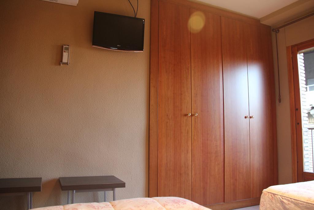 Hostal Cafeteteria Goya 발바스트로 객실 사진